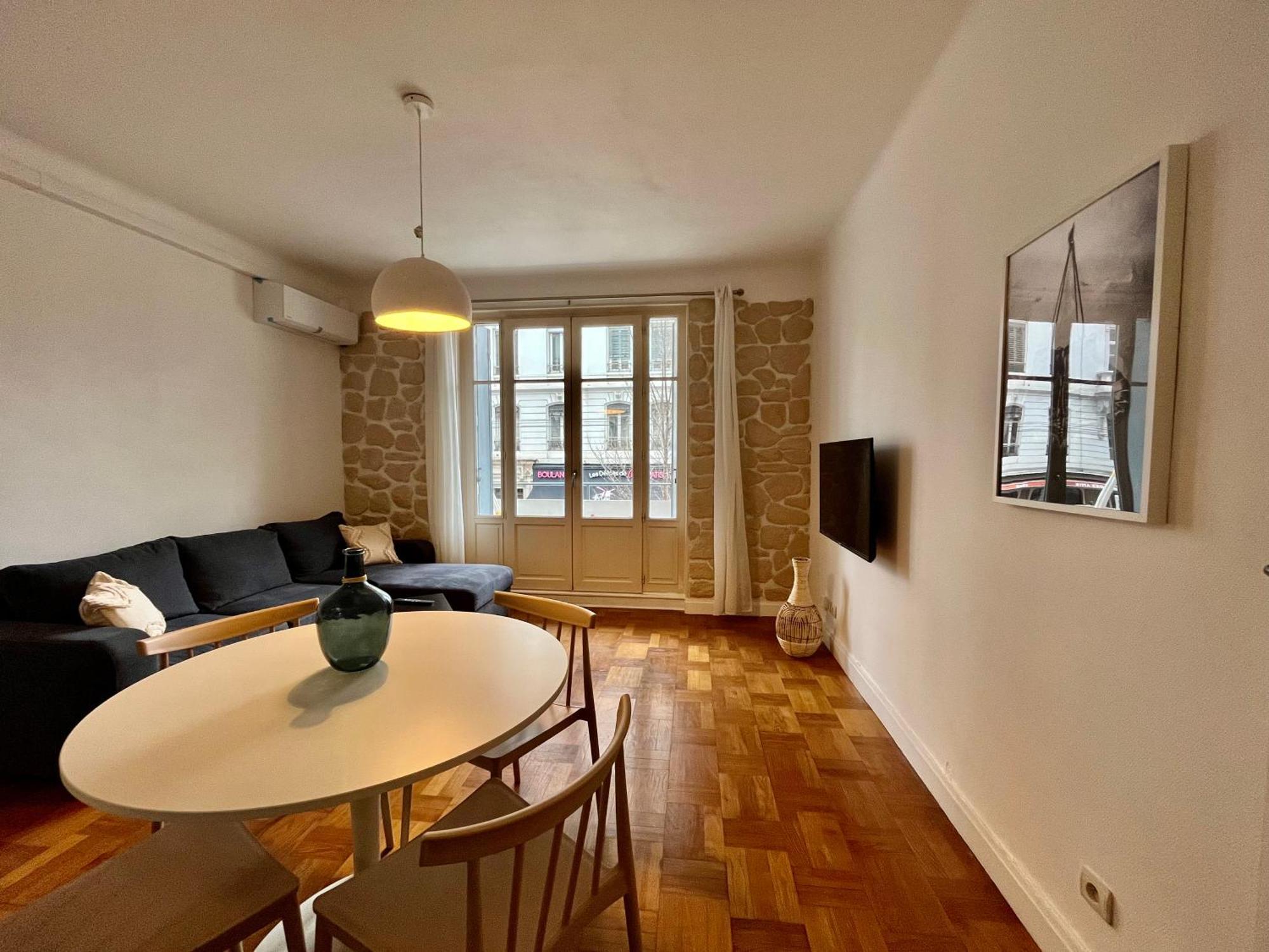 Suite Corneille Lyon Extérieur photo